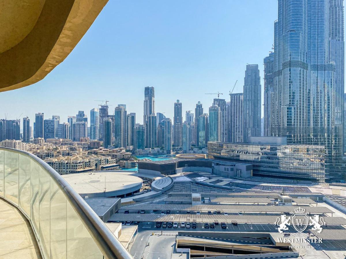 Westminster Dubai Mall Экстерьер фото Dubai skyline