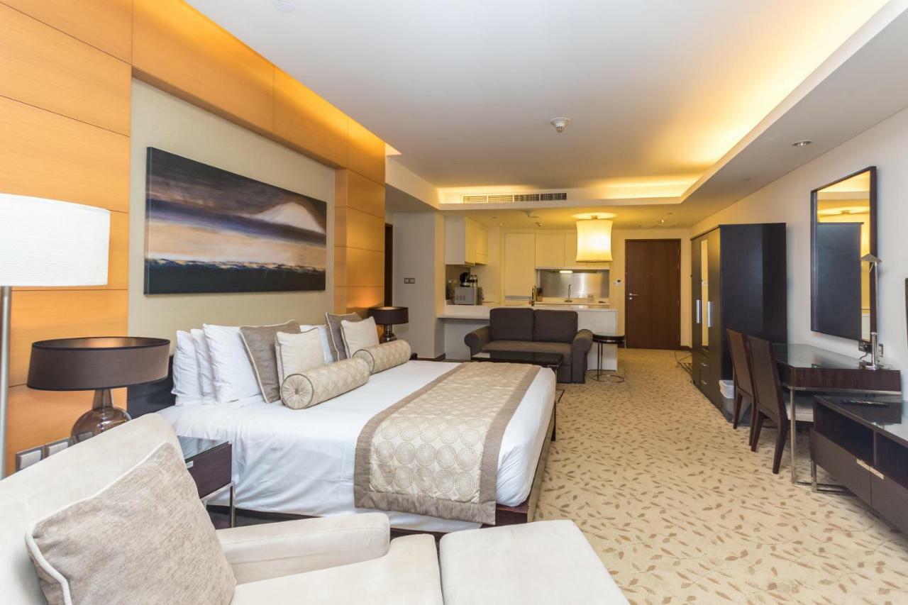 Westminster Dubai Mall Экстерьер фото A suite at the hotel