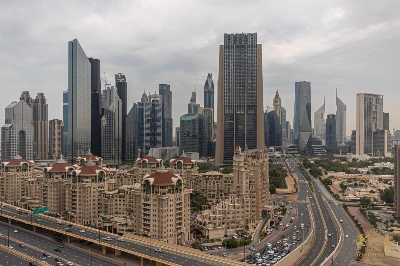Westminster Dubai Mall Экстерьер фото Abu Dhabi skyline